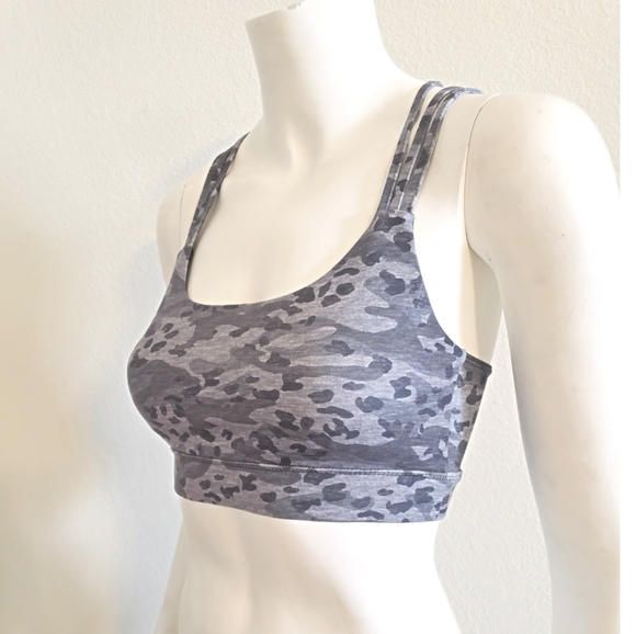 gap fit sports bra
